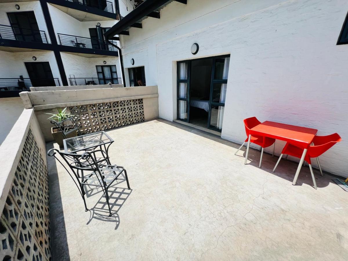 City Living Apartment 119 - Washer, 4K Tv, Fast Wifi, & Sunny Balcony Johannesburg Zewnętrze zdjęcie